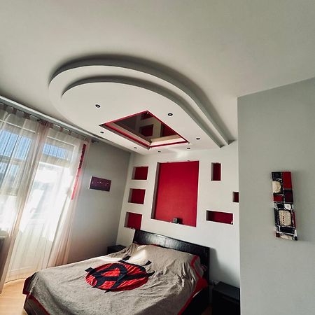 Modern Apartment On Mechnikova Street 18 Leópolis Exterior foto